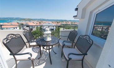 Vila Kos, Apartman 4 d, Murter