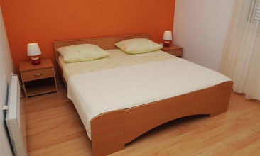 Kuća Darko, Apartman 4+2, Betina