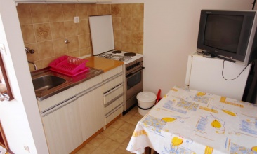Kuća Doris, Studio 2 b, Jezera