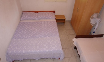 Kuća Dražen, Ribarska kuća 2+2, Tisno