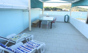 Kuća Nedjeljko, Apartman 4 b, Betina