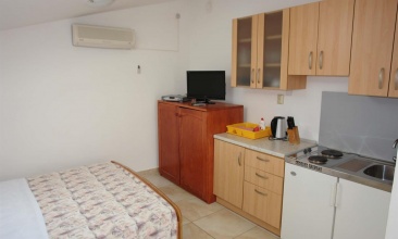 Kuća Željko, Studio 2, Murter