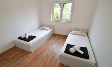 Kuća Rosa, Kuća za odmor 4+1, Murter