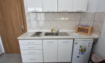 Vila Bonino, Apartman 4+2 c, Murter