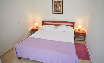 Kuća Divna, Apartman 2+2 c, Betina