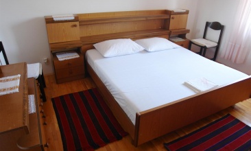 Kuća Emila, Apartman 6+1, Betina