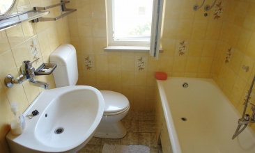 Kuća Emila, Apartman 6+1, Betina
