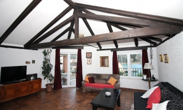 Kuća Gvido, Apartman 4+2, Tisno