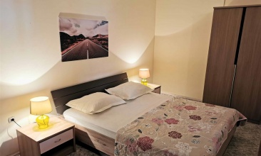 Kuća Karmela, Apartman 2+2 a, Tisno