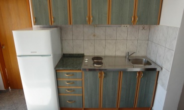 Kuća Ljubica, Apartman 2+1 a, Tisno