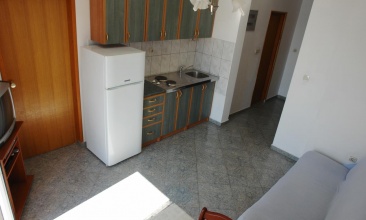 Kuća Ljubica, Apartman 2+1 a, Tisno