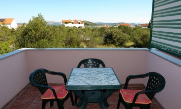Kuća Miro, Apartman 2+1, Murter