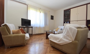 Kuća Siniša , Kuća za odmor 4+2, Murter