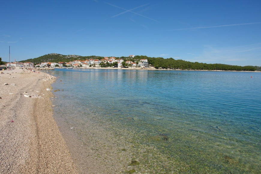 Šljunčana plaža Lučica