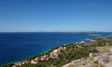 Vidikovac Raduč, pogled na Kornate